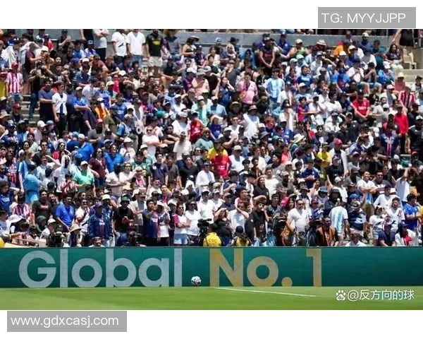 英超惊天冷门马竞大胜那不勒斯引发争议判罚全场沸腾