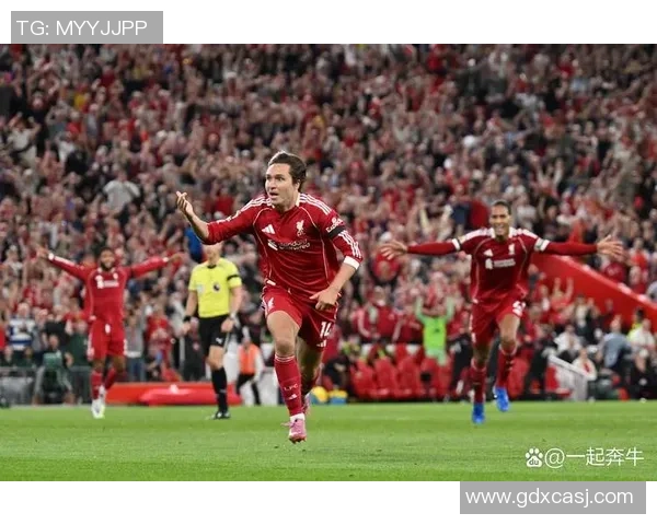 英超精彩对决那不勒斯3-0战胜利物浦绝杀瞬间点燃全场激情