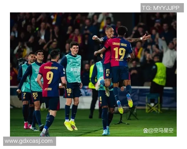 西甲惊现冷门拜仁狂胜波尔图4-0绝杀瞬间震撼全场